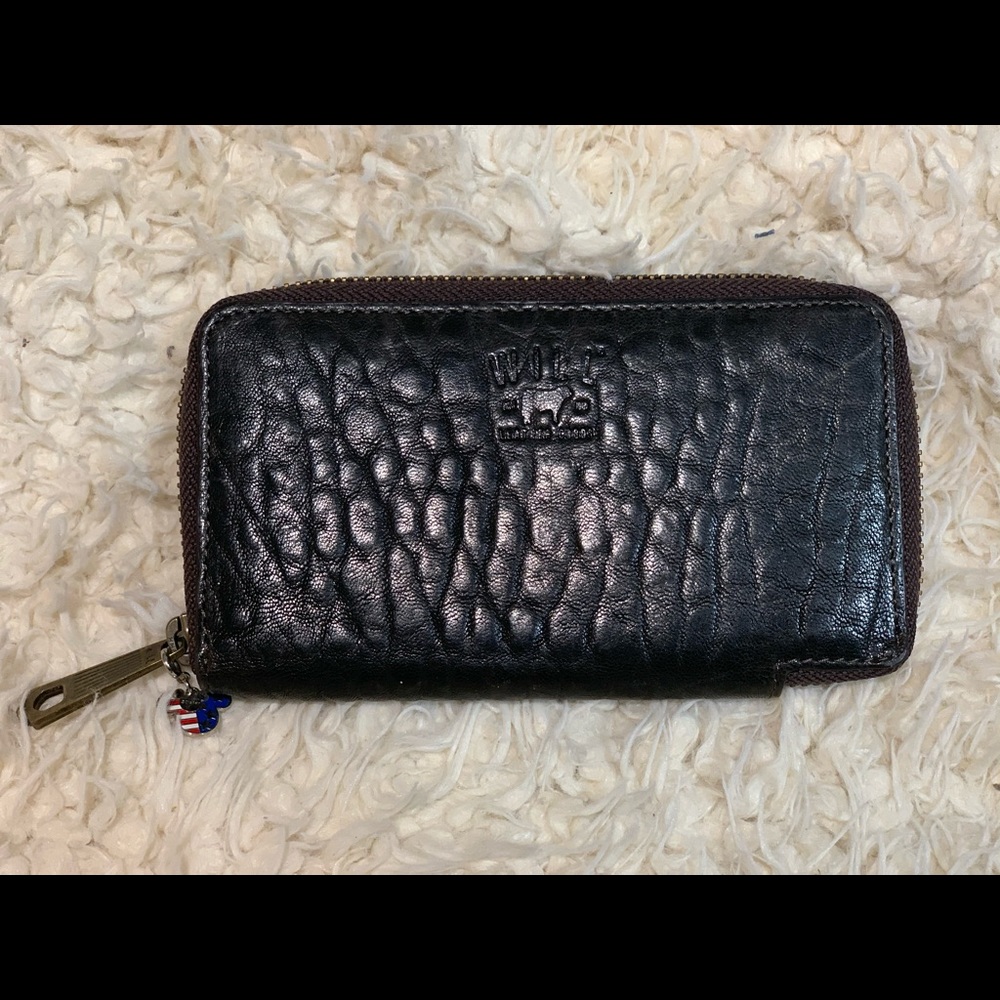 🍁Will Leather Goods Zip Around Wallet🍁